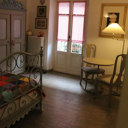 Le Melusine Apartman Vercelli